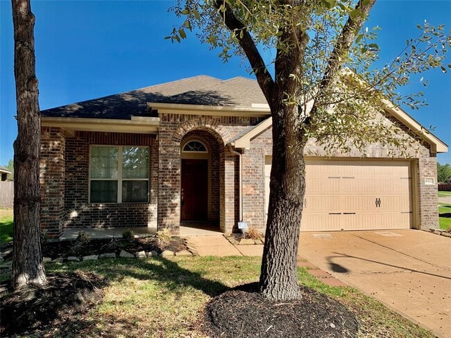 Primary Photo - 8302 Kerrington Glen Dr