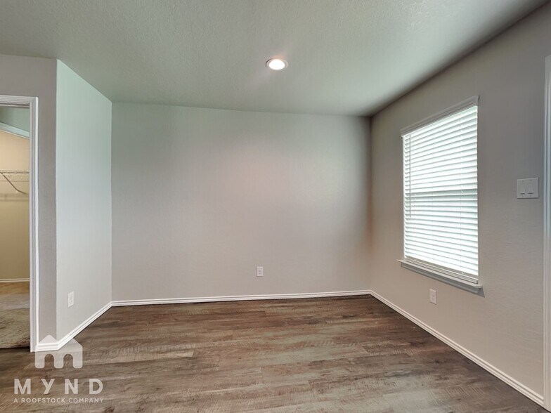 Building Photo - 3716 Colemans Run