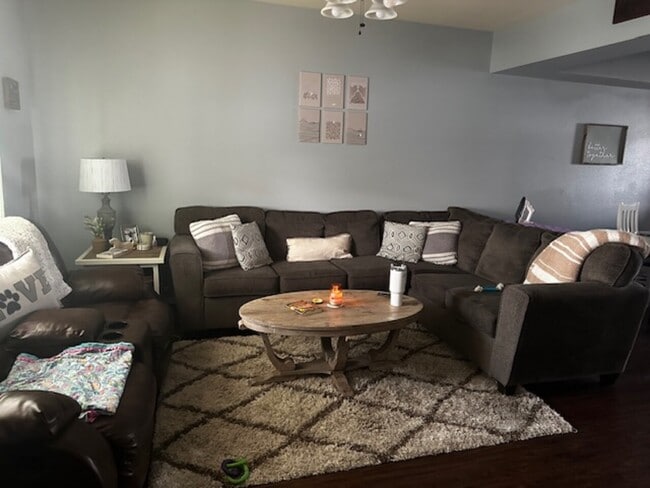 Building Photo - Fair St Apartments - Premier Data Works LLC
