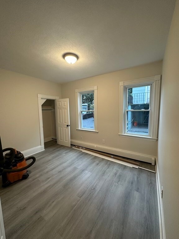 Building Photo - 24 Melvin St