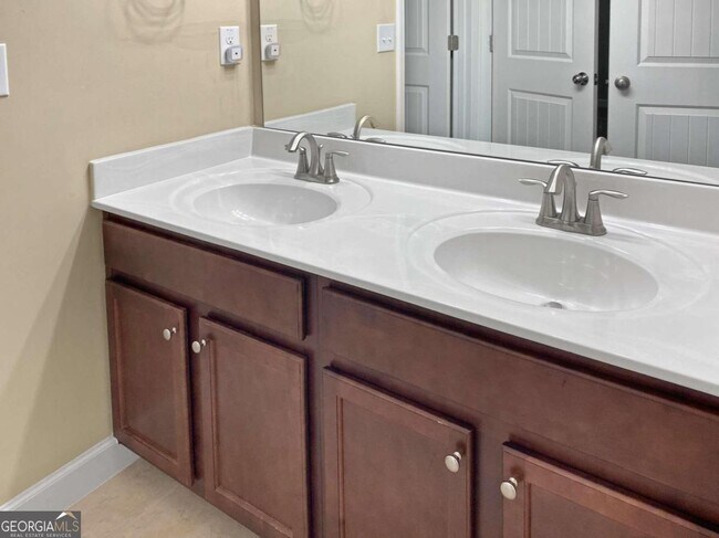 Building Photo - 4475 Partridge Point