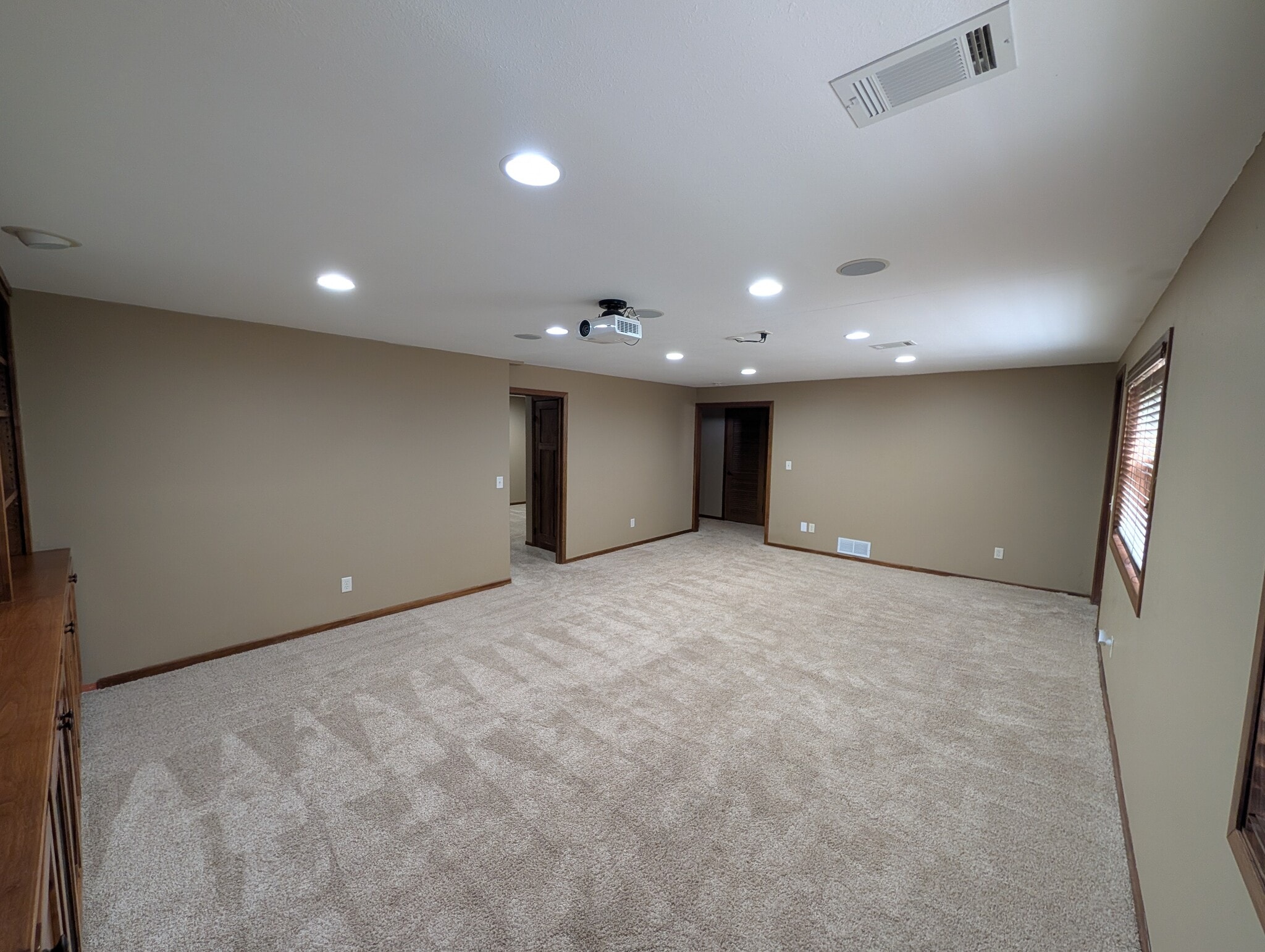 Building Photo - 4005 S Glenview Rd