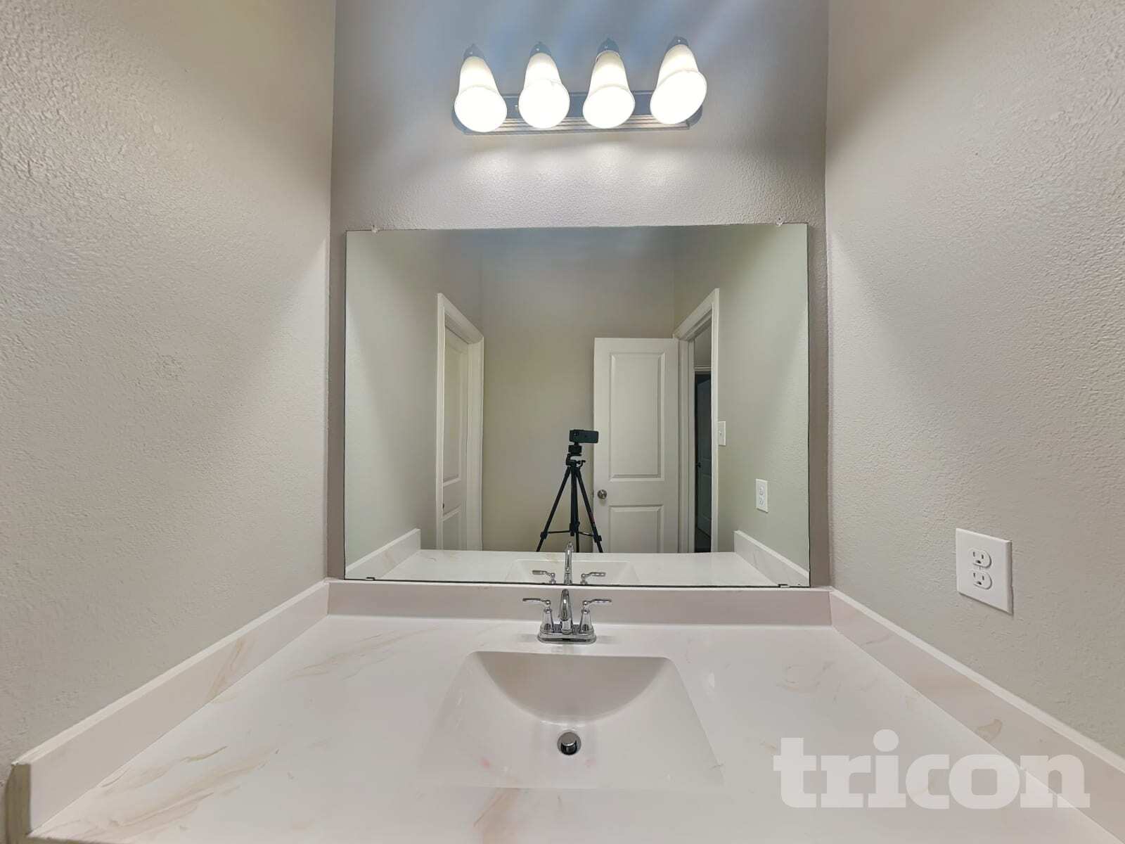 Building Photo - 1473 Eagle Nest Dr