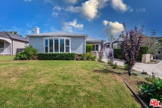 Building Photo - 326 N Vista St