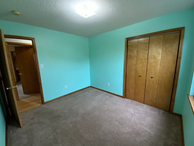 Building Photo - 3 Bd 2 Ba in Cherrywoods