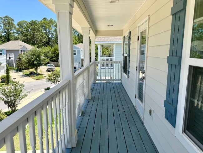 Building Photo - 163 Mosaic Oaks Cir