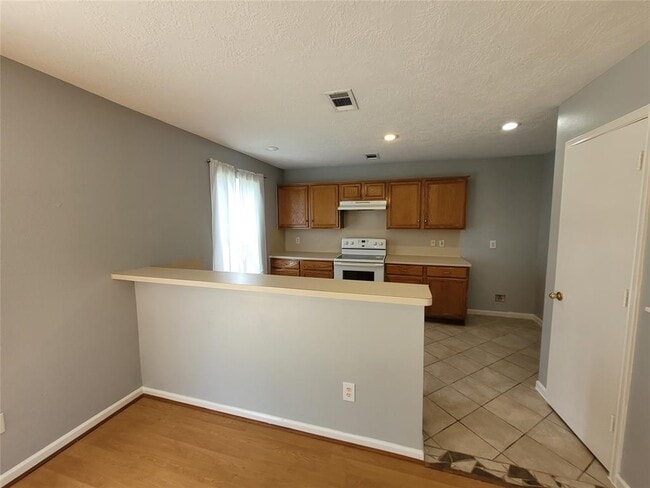 Building Photo - 19410 Cavern Springs Dr