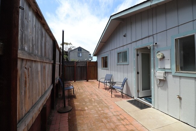 Building Photo - Los Osos Home for Rent