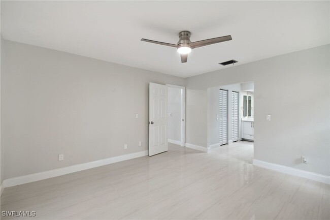 Building Photo - 1101 SW 51st Terrace