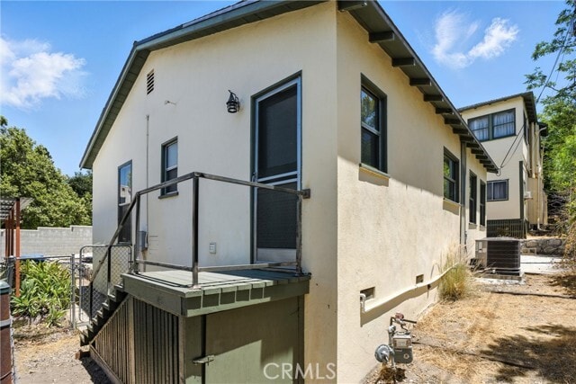 Building Photo - 10416 Fairgrove Ave