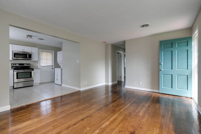 Building Photo - 3612 Griffin Ave