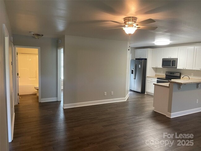 Building Photo - 3024 Startown Rd