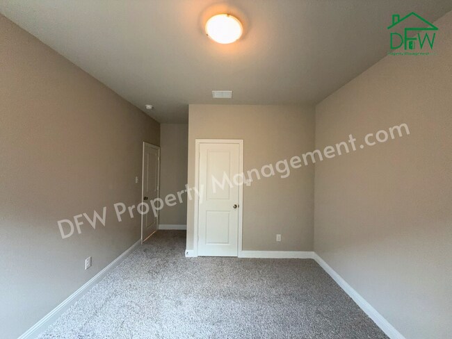 Building Photo - Modern 3-Bedroom Home with Open Layout & Large Backyard in Anna, TX