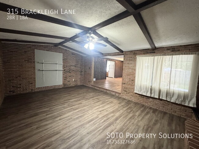 Building Photo - 315 Brackleigh Ln