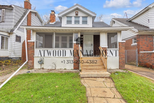 Building Photo - 13979 Cherrylawn St