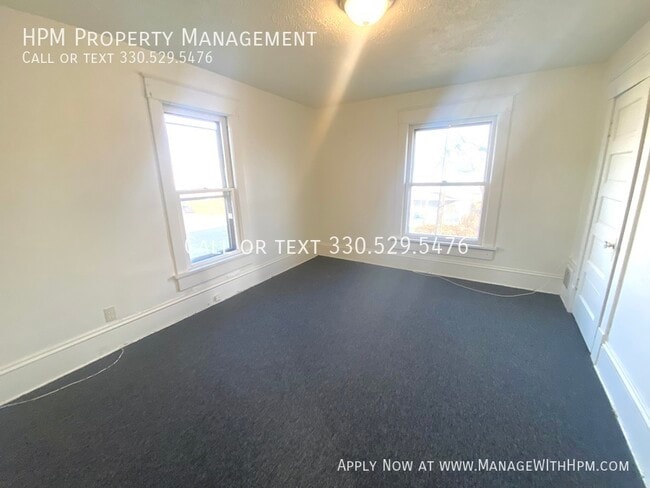 Building Photo - 1507 Garfield Ave SW