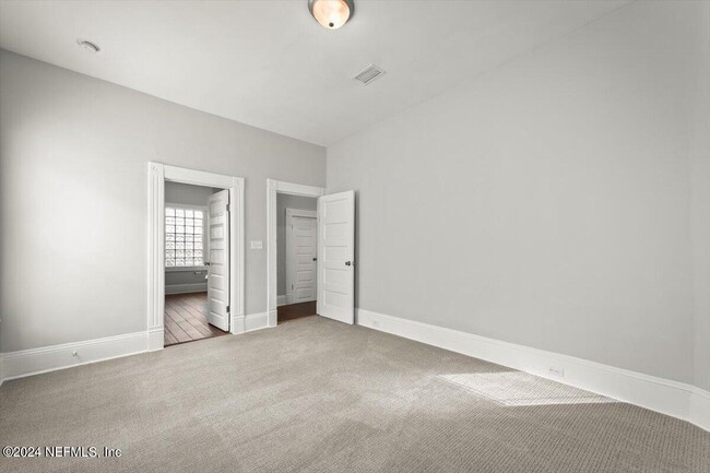 Building Photo - 1950 Redell St