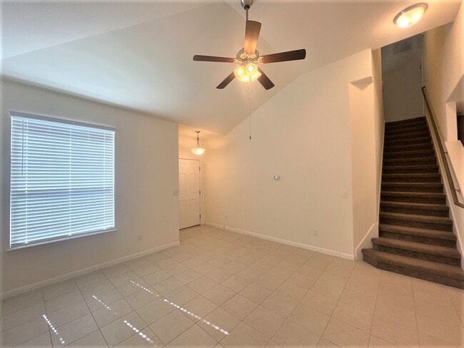 Building Photo - 153 Pine Island Ln