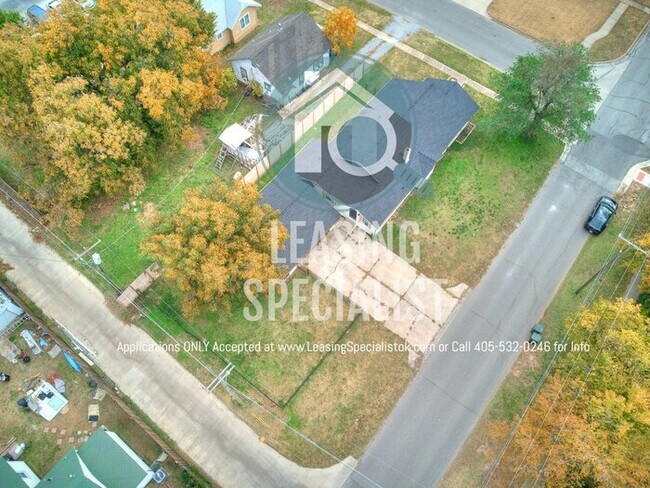 Building Photo - Norman 3 Bed 2 Bath New Custom Build Available for Immediate Move!!