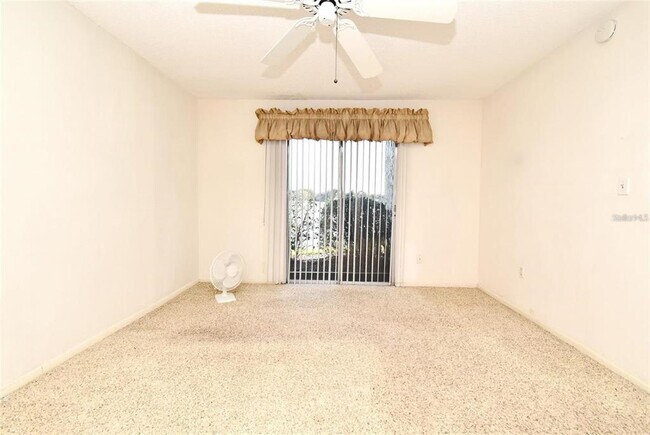 Building Photo - 536 Orange Dr