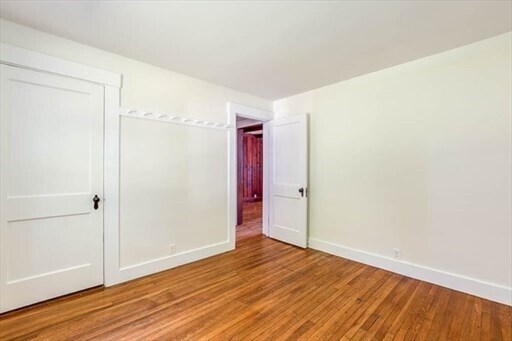 Building Photo - 3 Oakhill Ave