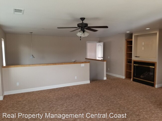 Building Photo - 3 br, 2 bath House - 476 Rockview Street