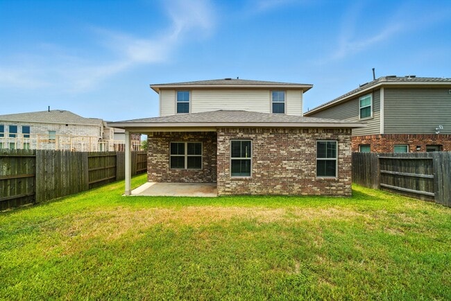 Building Photo - 32943 Turning Springs Dr