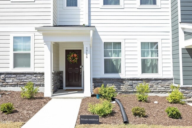 Building Photo - 1766 Night Sky Trl