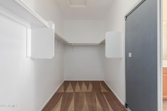 Building Photo - 7013 S 57th Ave