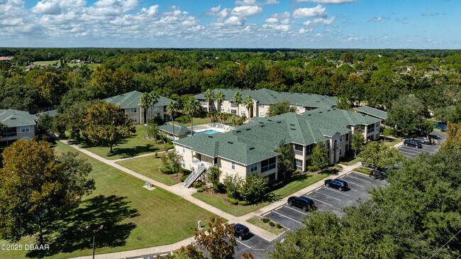 Building Photo - 830 Airport Rd