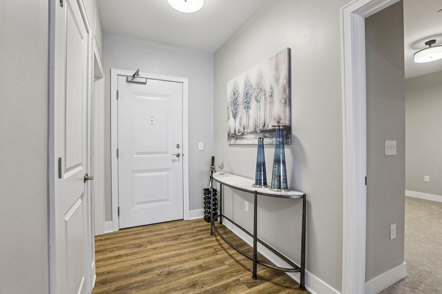 Building Photo - The Wren & The Windsor in Carmel City Center