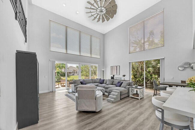 Building Photo - 23281 Butterfly Palm Ct