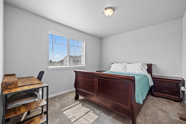 Building Photo - 5324 Remington Dr