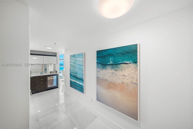 Building Photo - 6899 Collins Ave