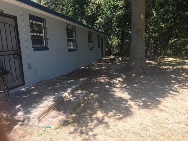 Building Photo - 3533 Brookdale Ave