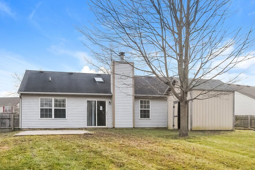 Building Photo - 10498 Sienna Dr