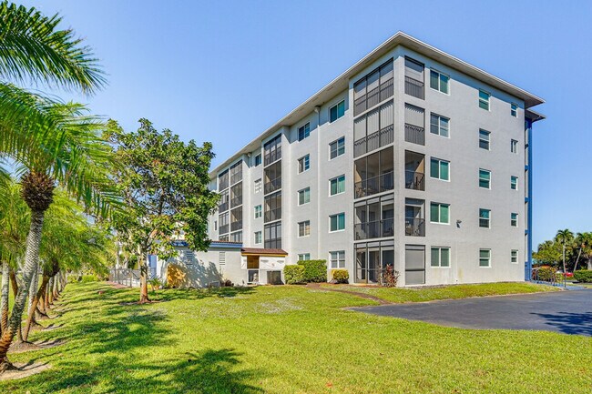 Building Photo - 190 Pebble Beach Blvd