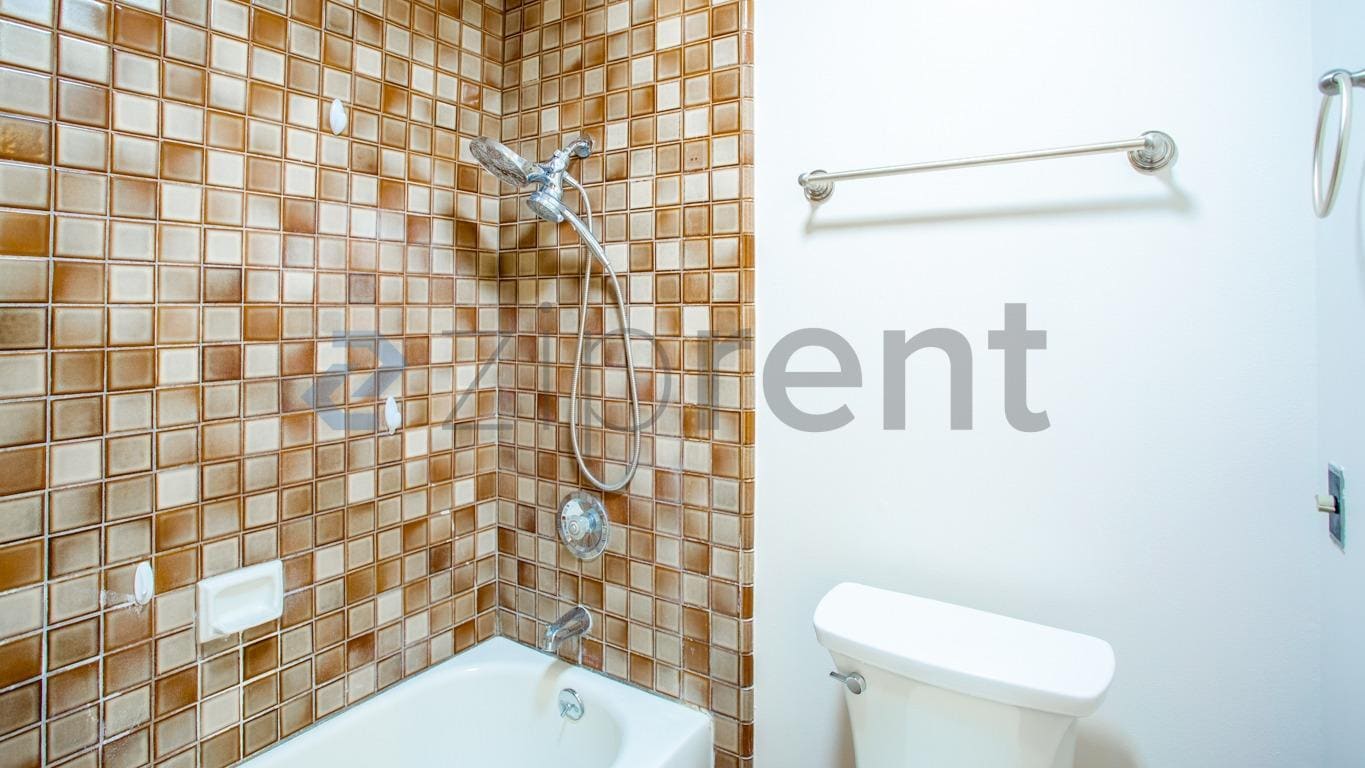 Building Photo - 3715 Terstena Pl