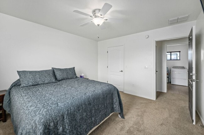 Building Photo - San Marcos