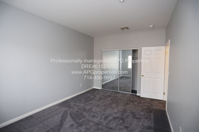 Building Photo - 1126 N Euclid St