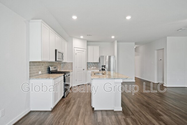 Building Photo - 10519 Rosalina Lp