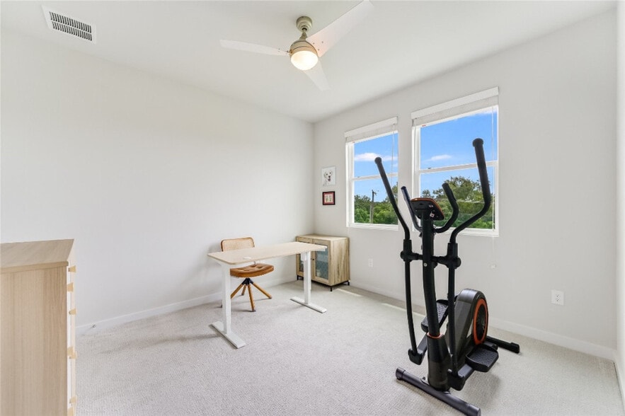 Building Photo - 15109 Casbah Dr