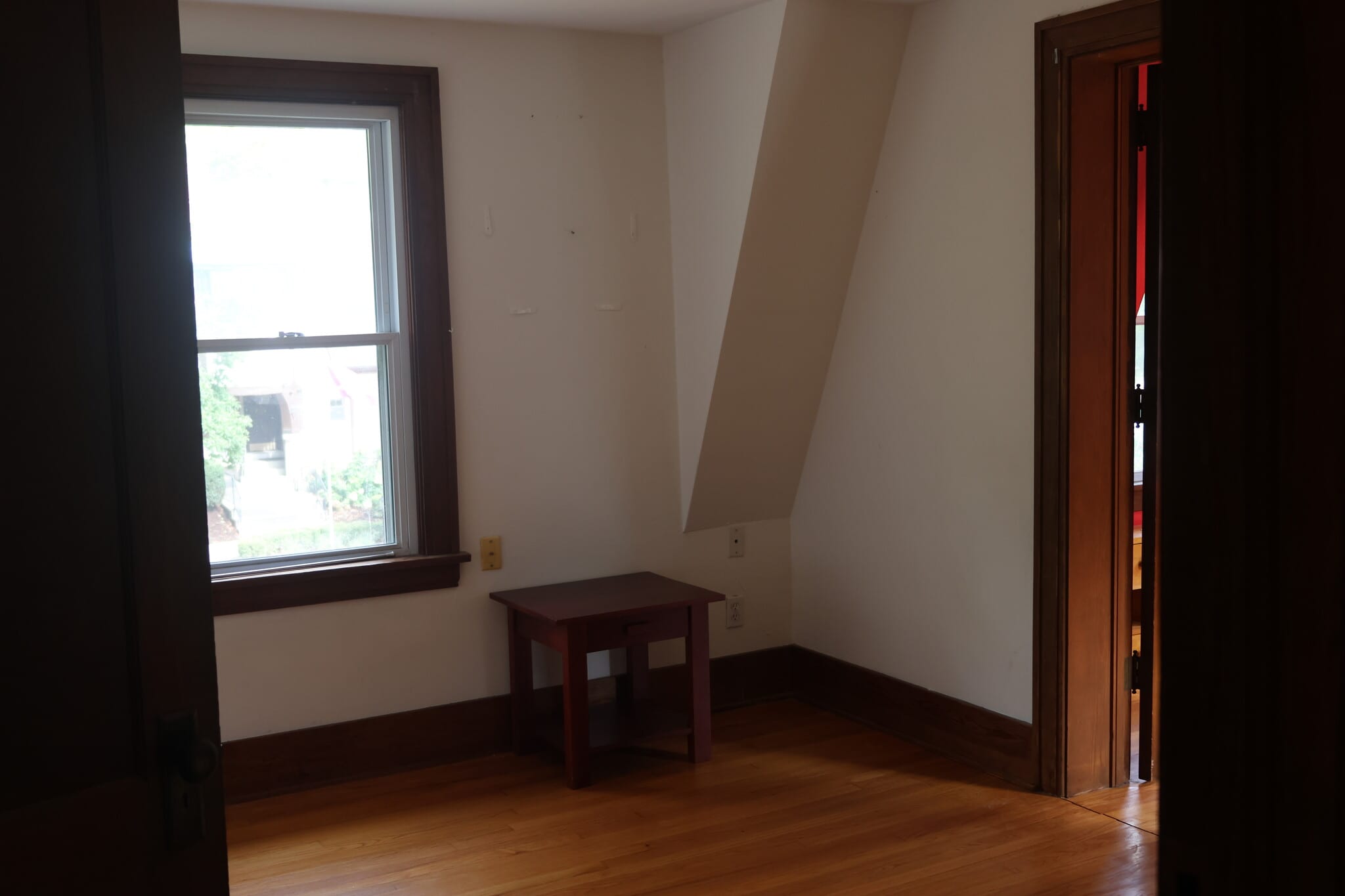 Bedroom - 711 W Ohio St