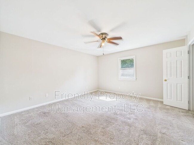 Building Photo - 4067 Greene Haven Dr