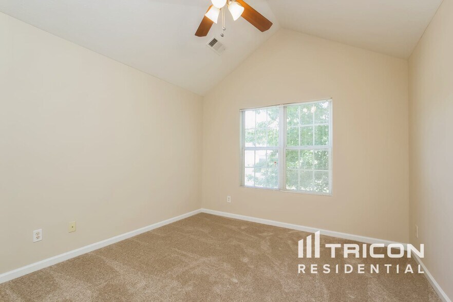 Building Photo - 3835 Ligney Creek Ct