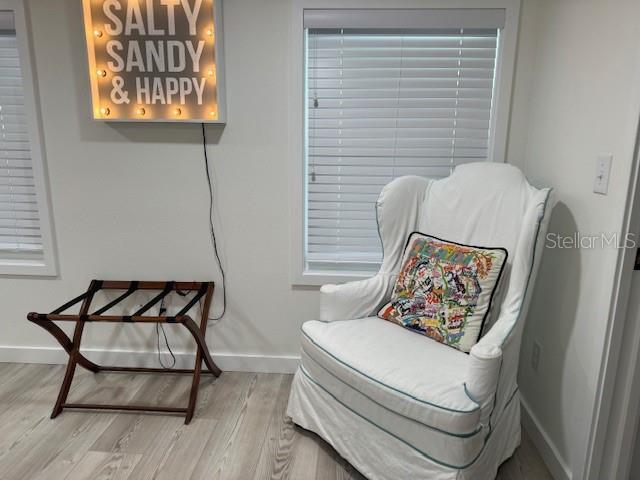 Building Photo - 1357 Lakeshore Dr