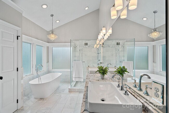 Building Photo - 17308 Players Ridge Dr