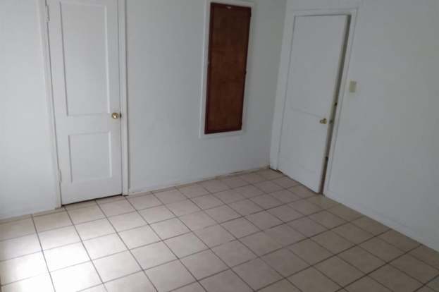 Building Photo - 4620 Galveston St