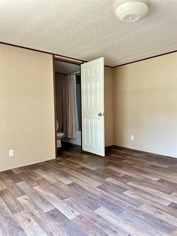 Building Photo - 104 Shoshoni Dr