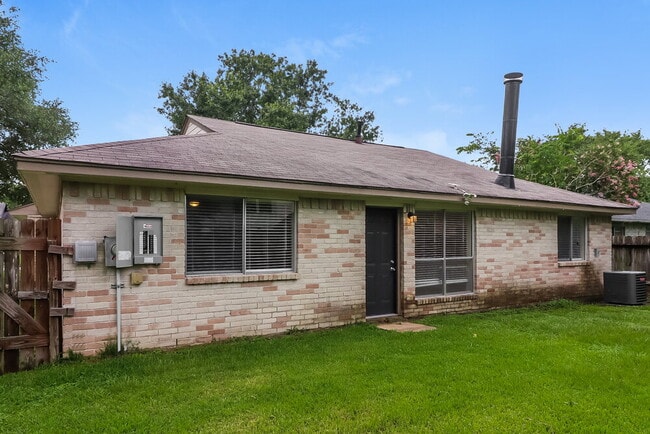 Building Photo - 2631 Dawn Star Dr